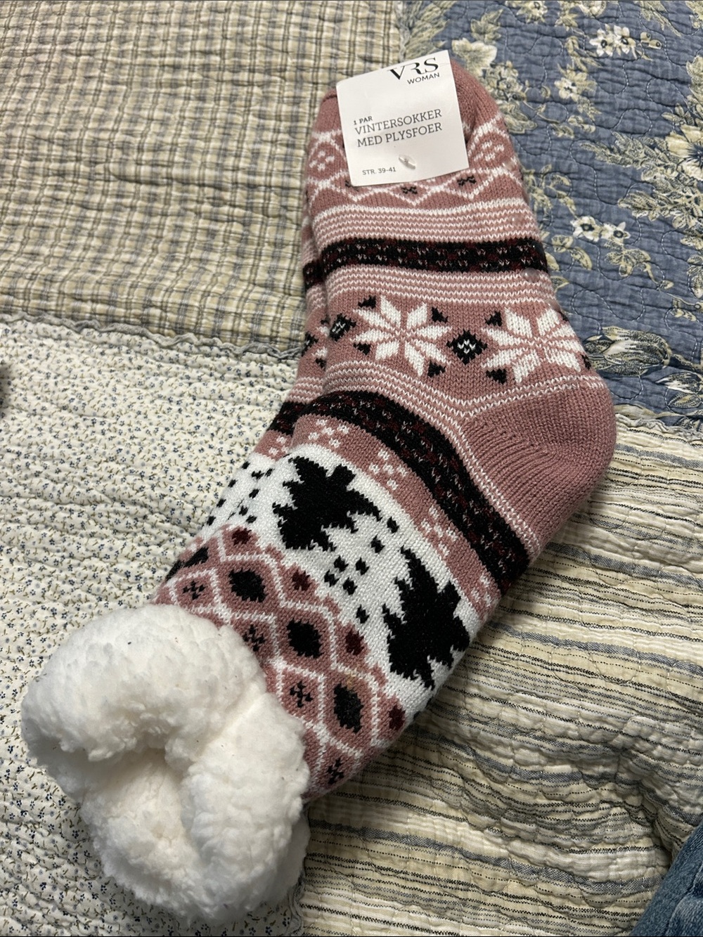 Secret Pink Fair Isle Plush-Lined Holiday Socks